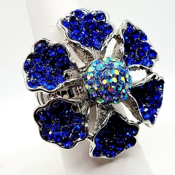 Blue Crystal Pave Set Flower Stretch Statement Ring Silver Tone LN Condition - Picture 2 of 5